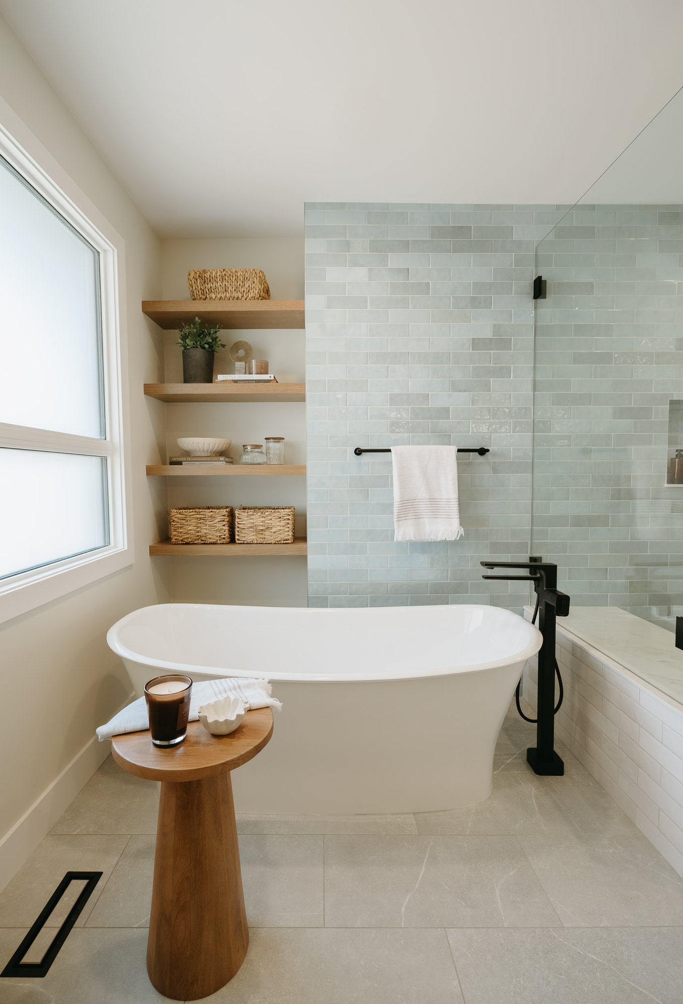 Kavaleer-Renovations-Oakridge luxury Bathroom Remodel