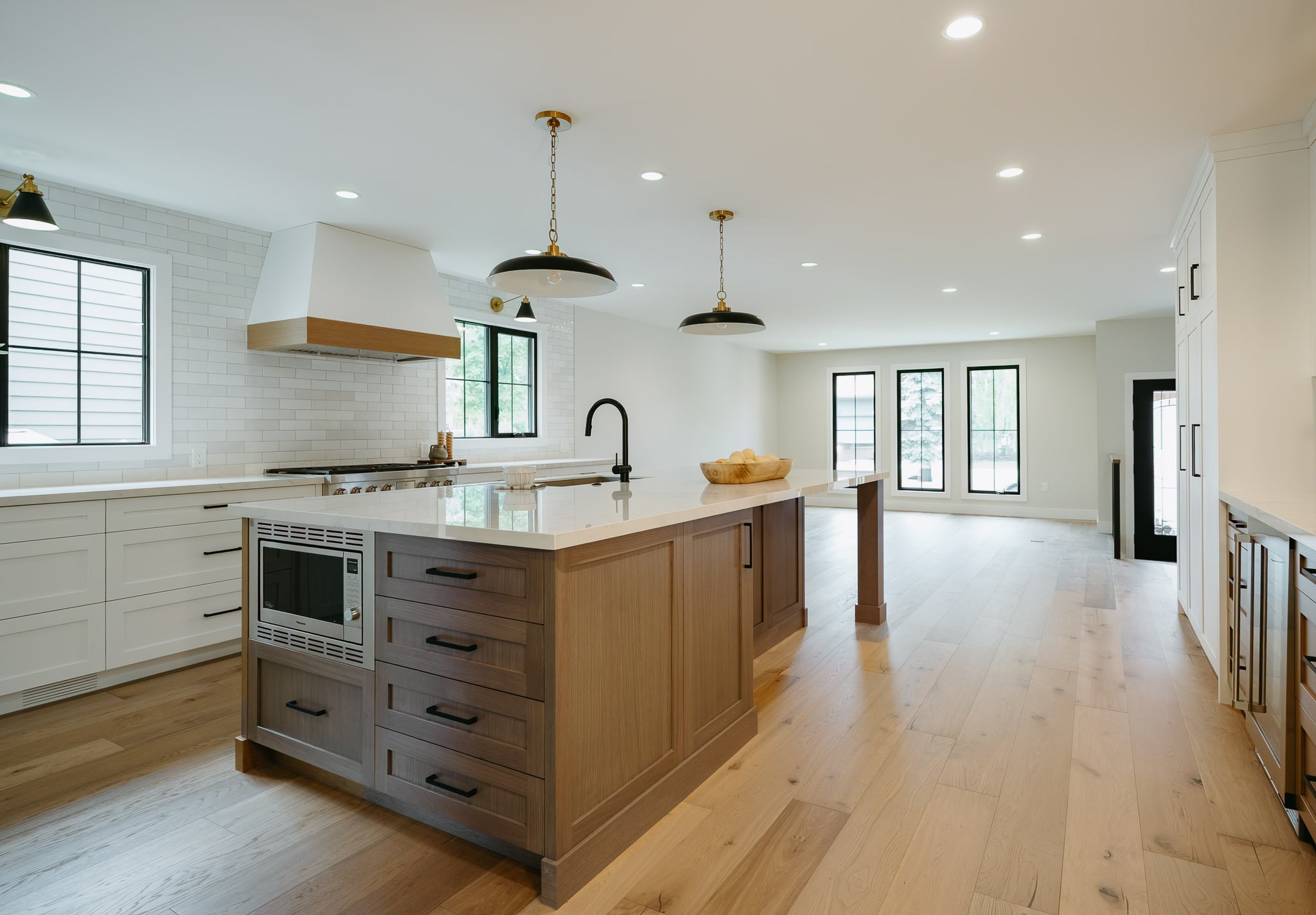 Kavaleer-Renovations-Oakridge | Luxury Kitchen Renovation